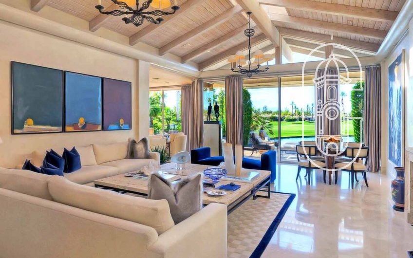 Prostran stan sa prekrasnim balkonom, spreman za useljenje