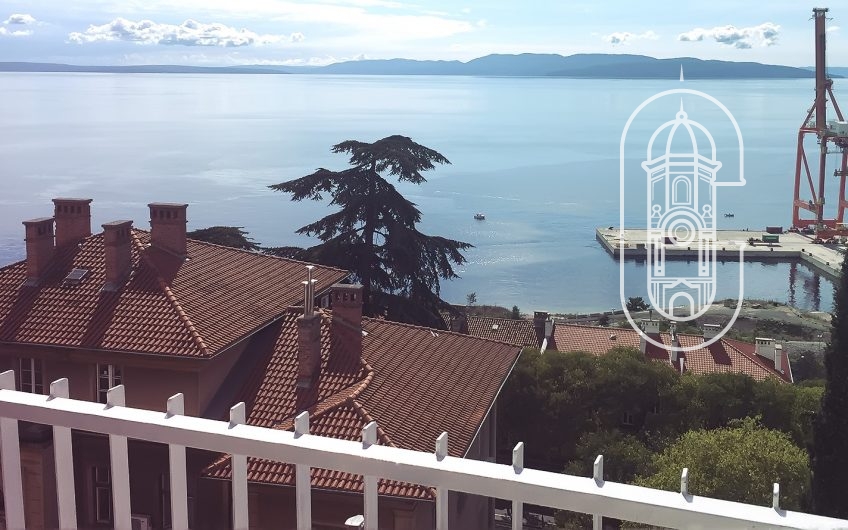 Novoadaptiran stan u neboderu na južnom dijelu Krimeje