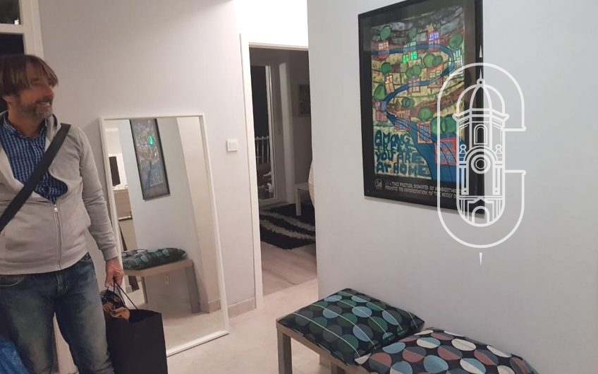 Novoadaptiran stan u neboderu na južnom dijelu Krimeje